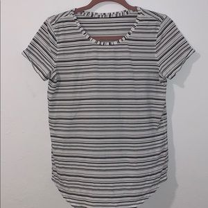 Lululemon t-shirt